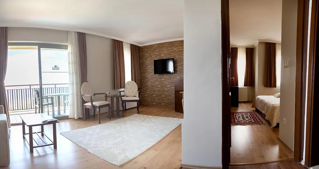 Seaview Suite Hotel Κουσάντασι
