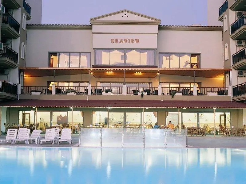 Seaview Suite Hotel Κουσάντασι