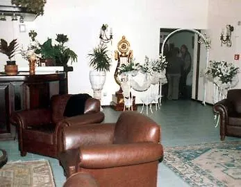 Seaview Suite Hotel Κουσάντασι