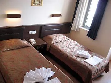 Seaview Suite Hotel Κουσάντασι